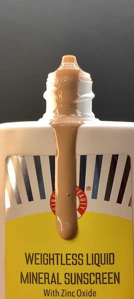 First Aid Beauty Weightless Liquid Mineral SPF 30 review photo by BoxyLady