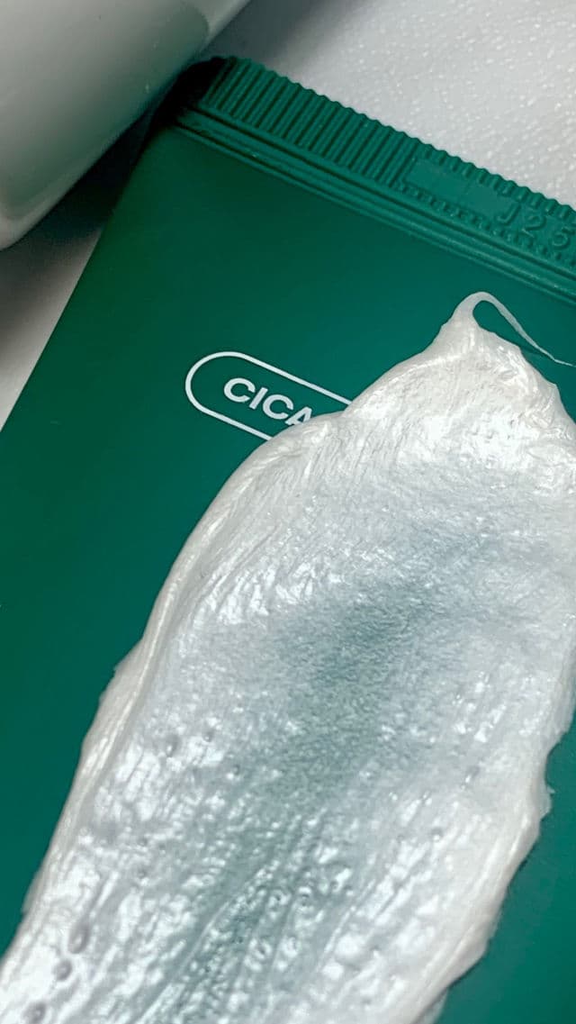 VT COSMETICS Cica Mild Foam Cleanser review photo by BoxyLady