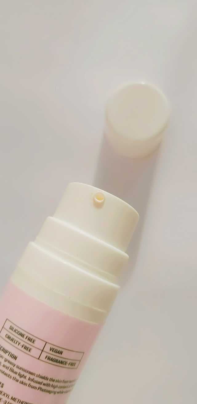 Elinorr Beauty Sunscreen Gel SPF 50 PA ++++ review photo by demiskincare