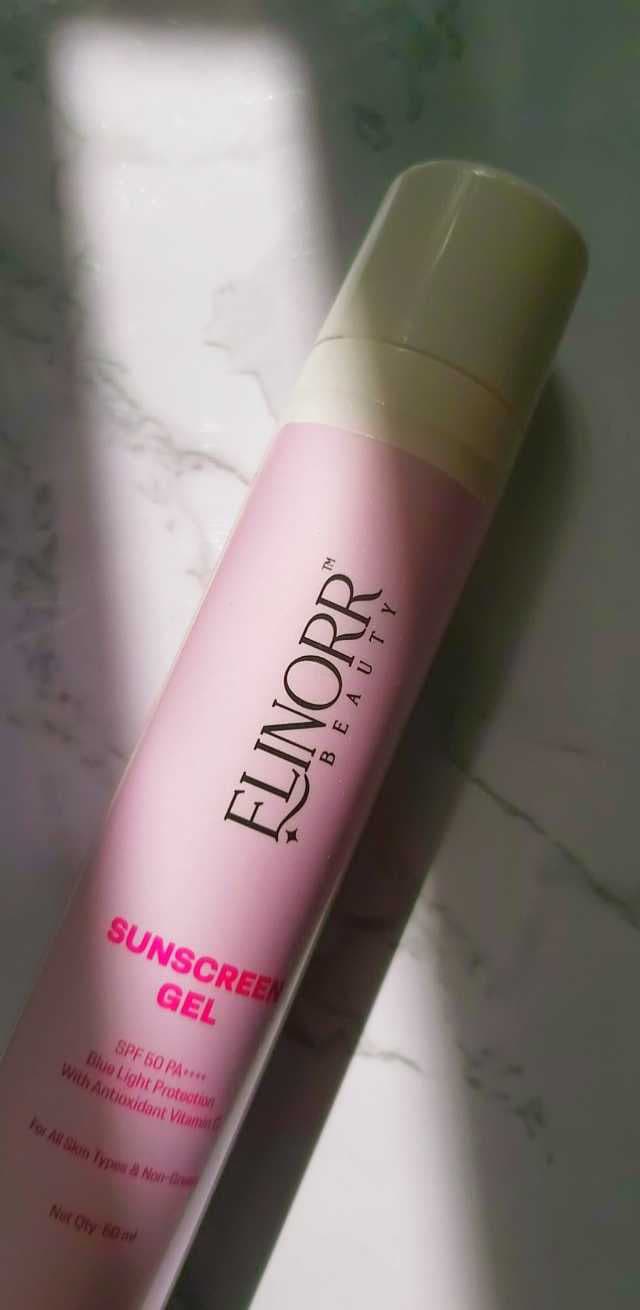 Elinorr Beauty Sunscreen Gel SPF 50 PA ++++ review photo by demiskincare