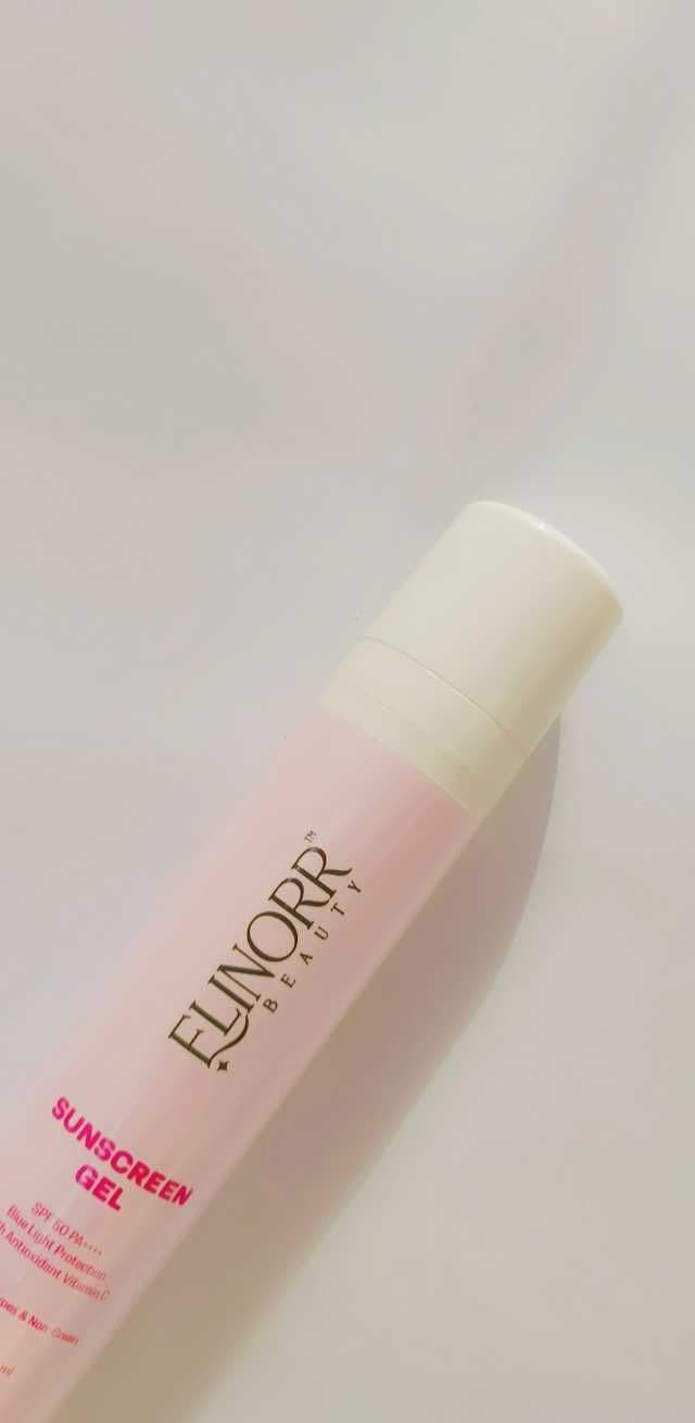 Elinorr Beauty Sunscreen Gel SPF 50 PA ++++ review photo by demiskincare
