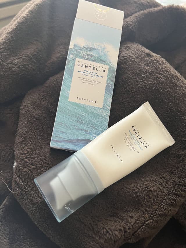 Madagascar Centella Hyalu-Cica Water-Fit Sun Serum SPF50+ PA++++ product review