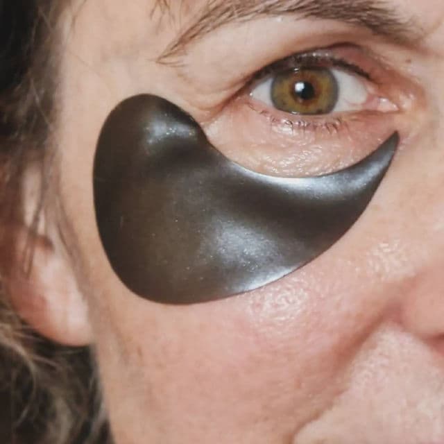Black Tea Time Reverse Eye Patch product review