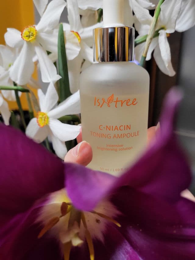 ISNTREE C-Niacin Toning Ampoule review photo by Immortelle