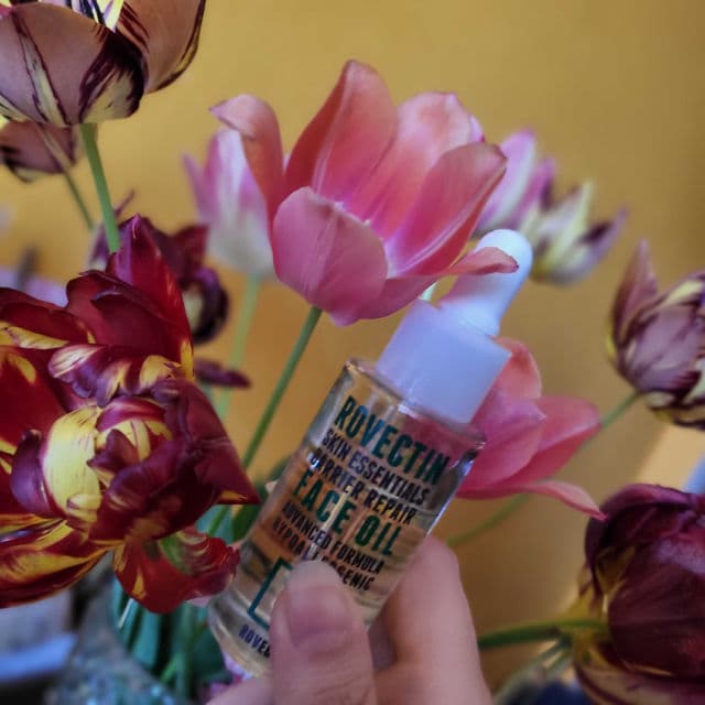 Rovectin Skin Essentials Barrier Repair Face Oil review photo by Immortelle