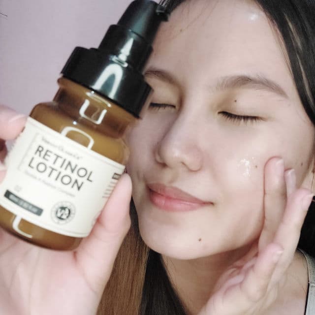 Vibrant Glamour α-Arbutin Whitening Lotion review photo by gythdmgn