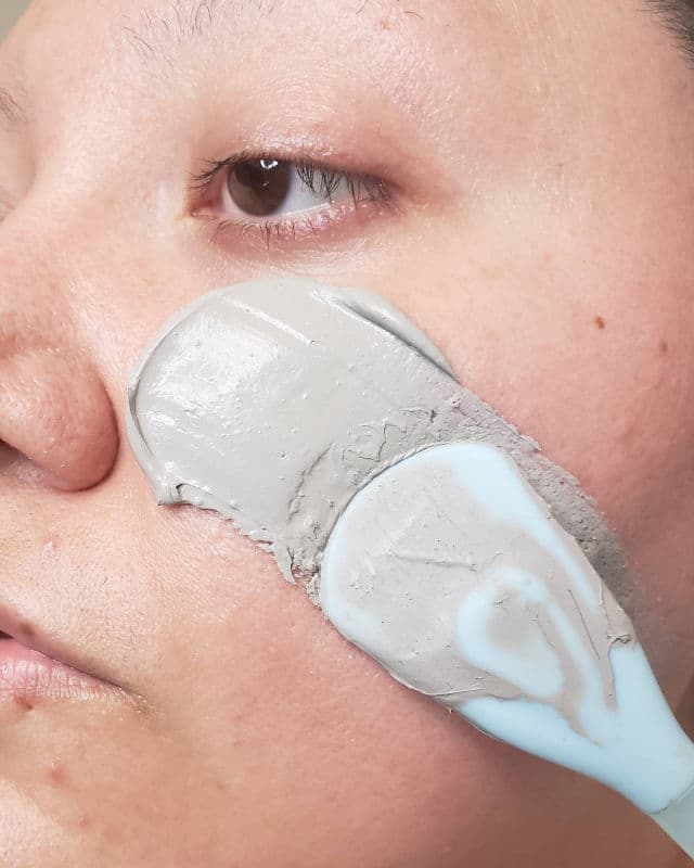 INNISFREE Super Volcanic Pore Clay Mask review photo by AlottaxReviews