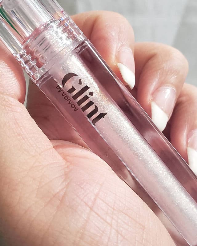 Glint 02 Glossier review photo by AlottaxReviews