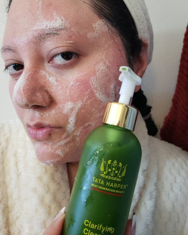 Tata Harper Clarifying Cleanser review photo by AlottaxReviews