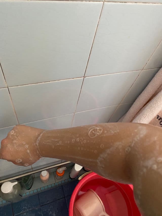 DermaVeen Soap Free Wash pH 5.5. review photo by Grizzy888