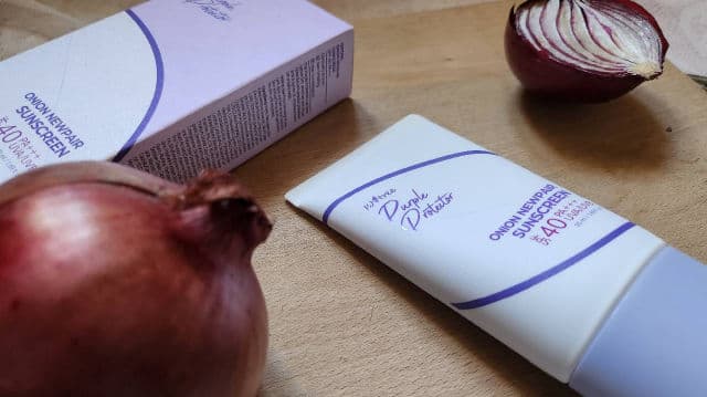 Onion Newpair Suncreen SPF40 PA+++ product review