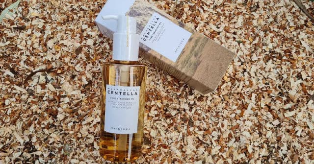 Madagascar Centella Light Cleansing Oil product review