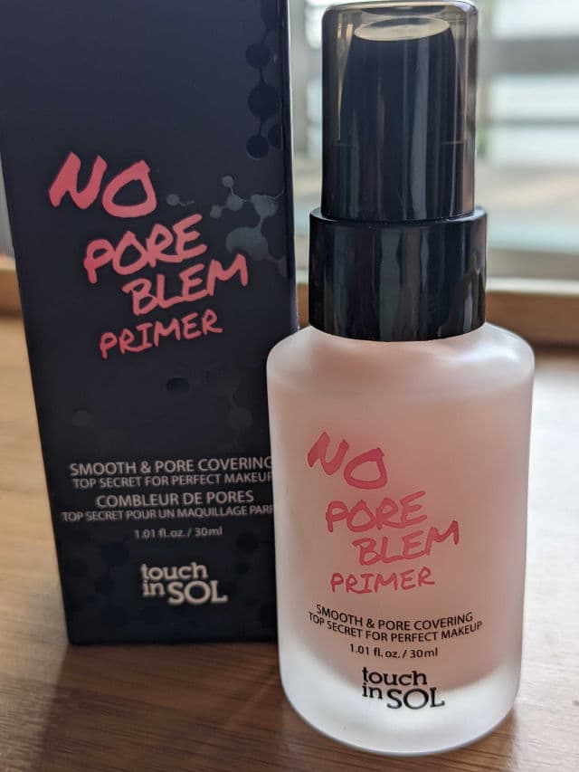 Touch In Sol No Poreblem Primer review photo by ThatRadBlondie
