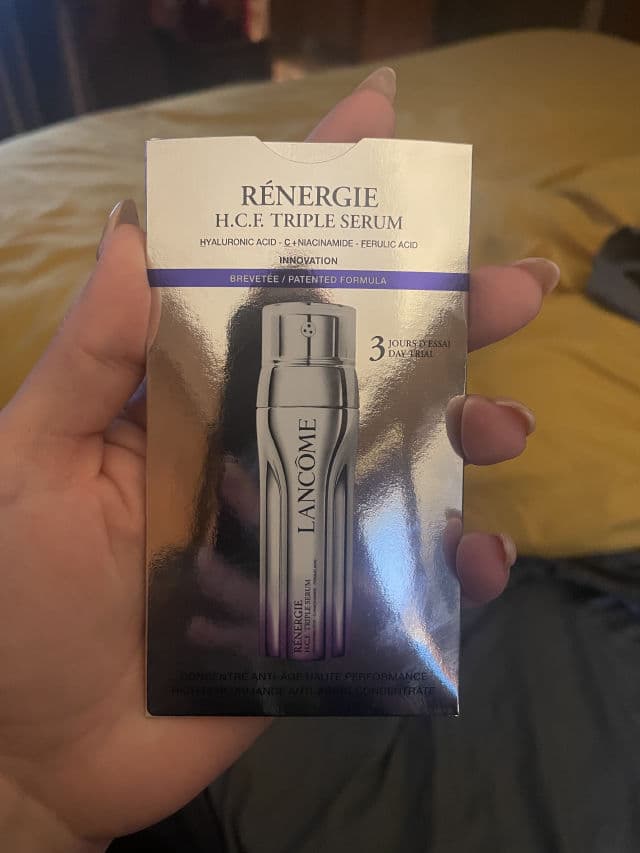 Lancome Rénergie H.C.F. Triple Serum review photo by Thursday
