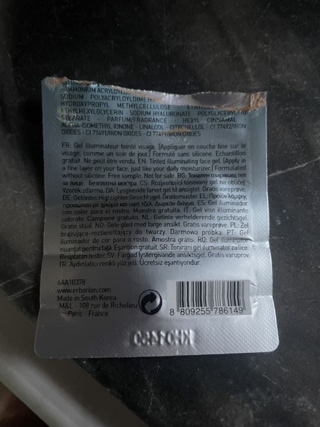 ERBORIAN CC Water à La Centella Fresh Complexion Gel Skin Perfector review photo by Thursday