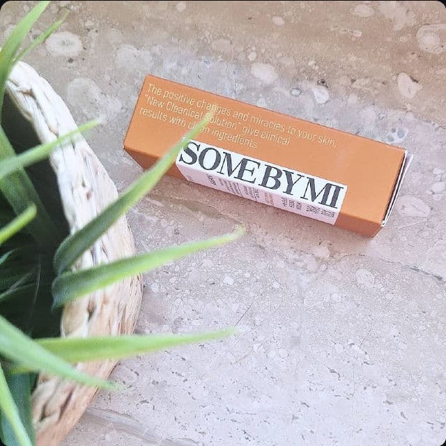 V10 Hyal Antioxidant Sunscreen SPF50+ PA++++ product review