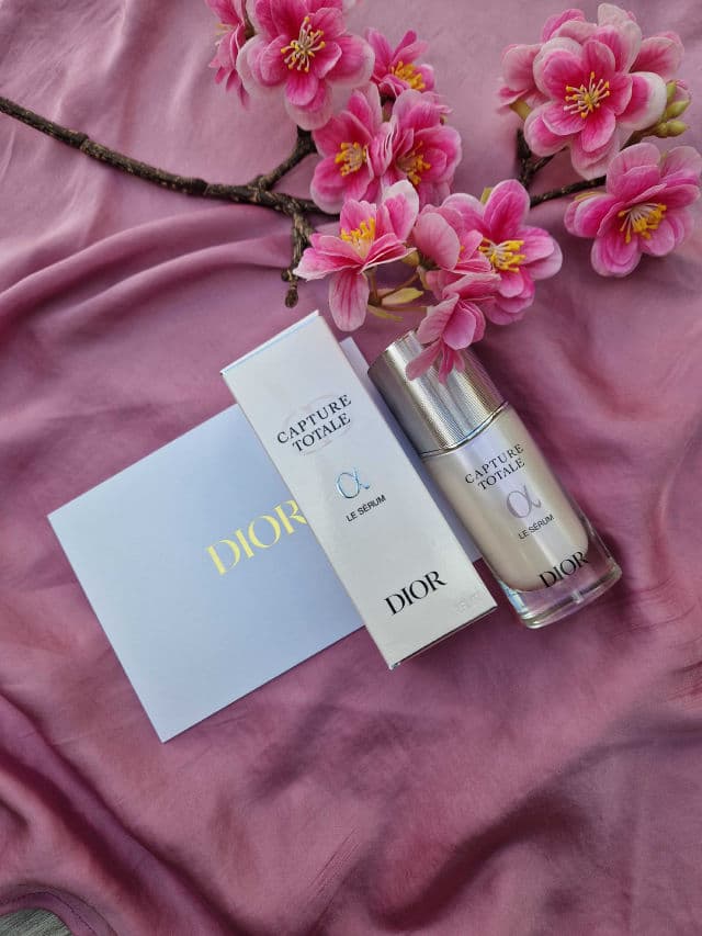 Capture Totale Le Serum product review