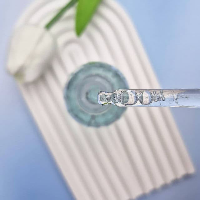 Dive-in Low-Molecular Hyaluronic Acid Serum product review