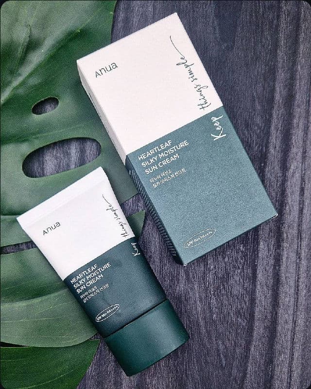 ANUA Heartleaf Silky Moisture Sun Cream SPF 50+ PA++++ review photo by Natje9999