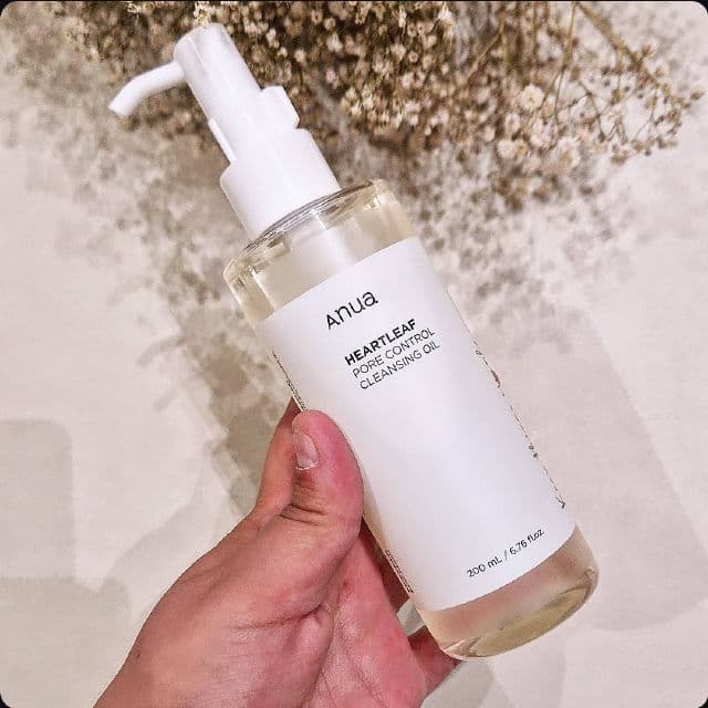 Heartleaf Pore Control Cleansing Oil product review