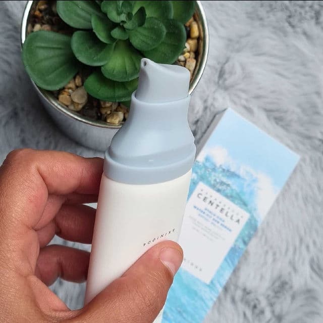 Madagascar Centella Hyalu-Cica Water-Fit Sun Serum SPF50+ PA++++ product review
