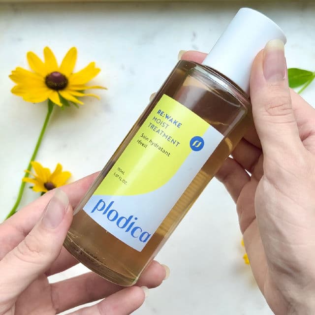 Re: Wake Moist Treatment product review