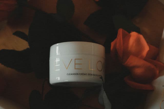Eve Lom Cleanser review photo by Tphaaox