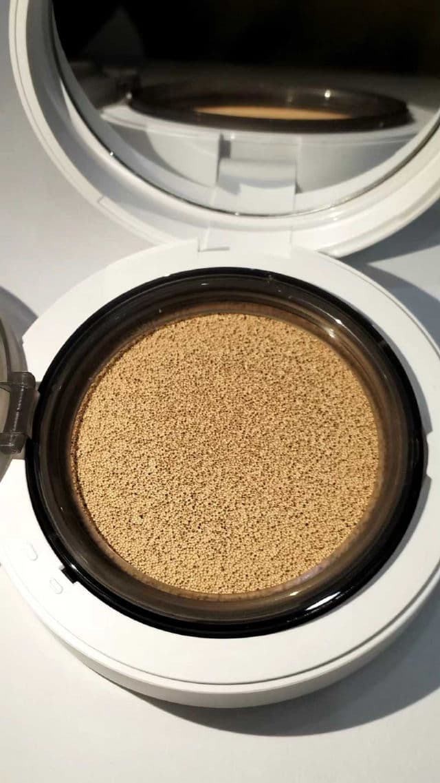 IOPE Air Cushion Natural  review photo by Yeejiamin