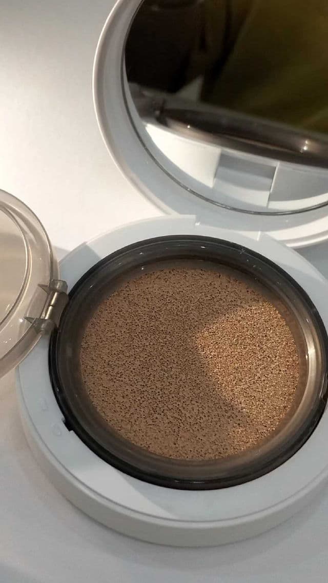 IOPE Air Cushion Natural  review photo by Yeejiamin