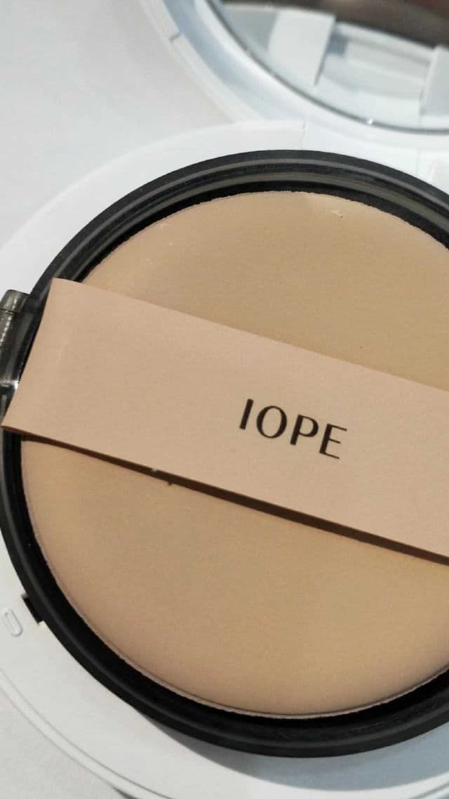 IOPE Air Cushion Natural  review photo by Yeejiamin