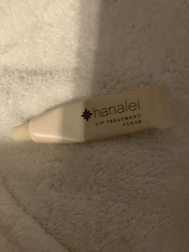 Hanalei Lip Treatment - Clear review photo by Ashwinsfreebies