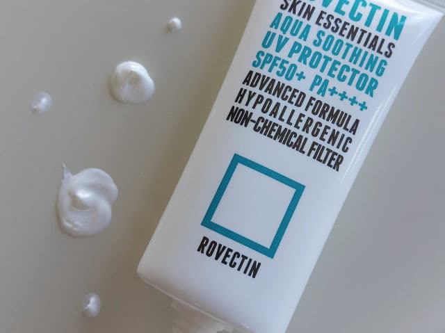 Rovectin Skin Essentials Aqua Soothing UV Protector SPF50+ PA++++ review photo by geaintohue