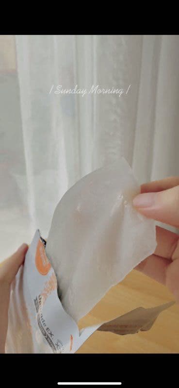 MEDIHEAL Vita Lightbeam Essential Mask EX review photo by mindayne