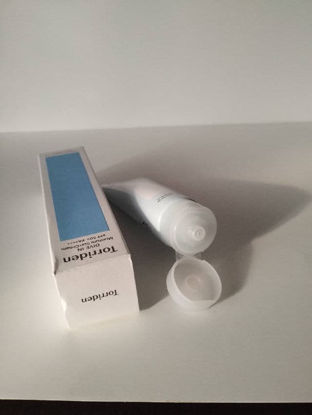 Torriden Dive-in Moisture Sun Cream SPF50+ PA++++ review photo by Pellemiele