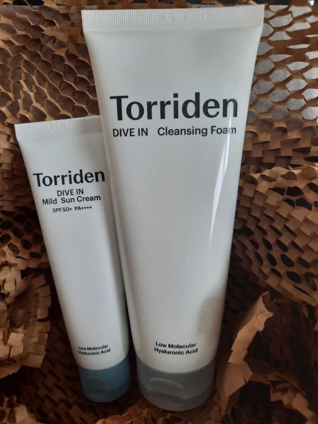 Torriden Dive-in Cleansing Foam Face Wash review photo by Tolly