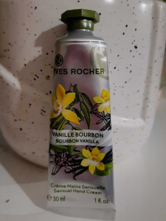 YVES ROCHER Bourbon Vanilla Sensual Hand Cream review photo by Tolly