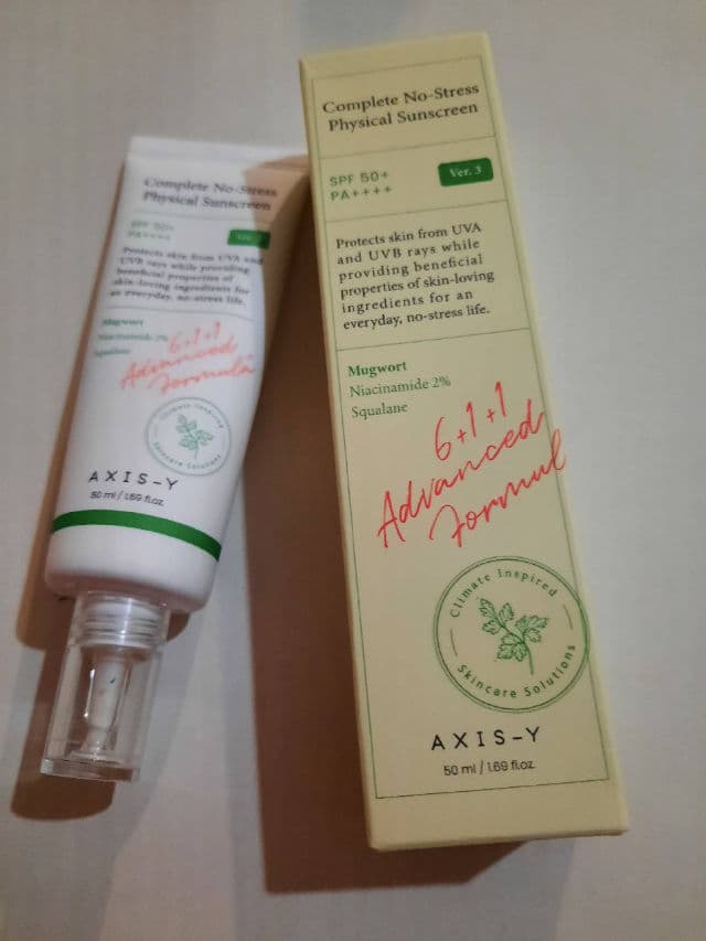AXIS-Y Complete No-Stress Physical Sunscreen V.3 SPF 50+ PA++++ review photo by Tolly