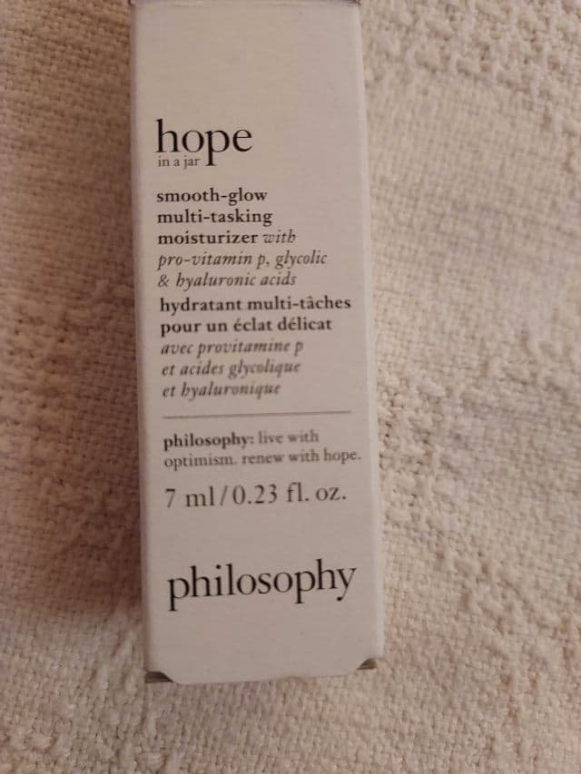 philosophy Hope in a Jar Smooth-Glow Multi-Tasking Moisturizer review photo by jellybean1982