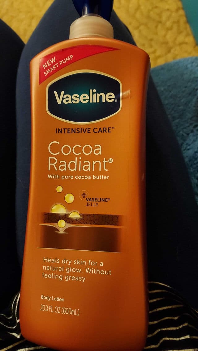 Vaseline Intensive Care Cocoa Radiant Lotion review photo by jellybean1982