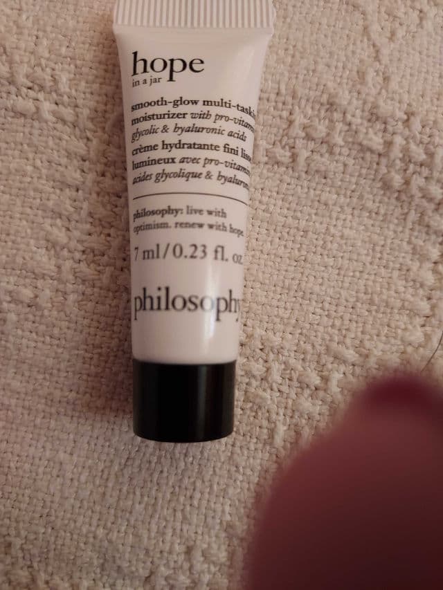philosophy Hope in a Jar Smooth-Glow Multi-Tasking Moisturizer review photo by jellybean1982