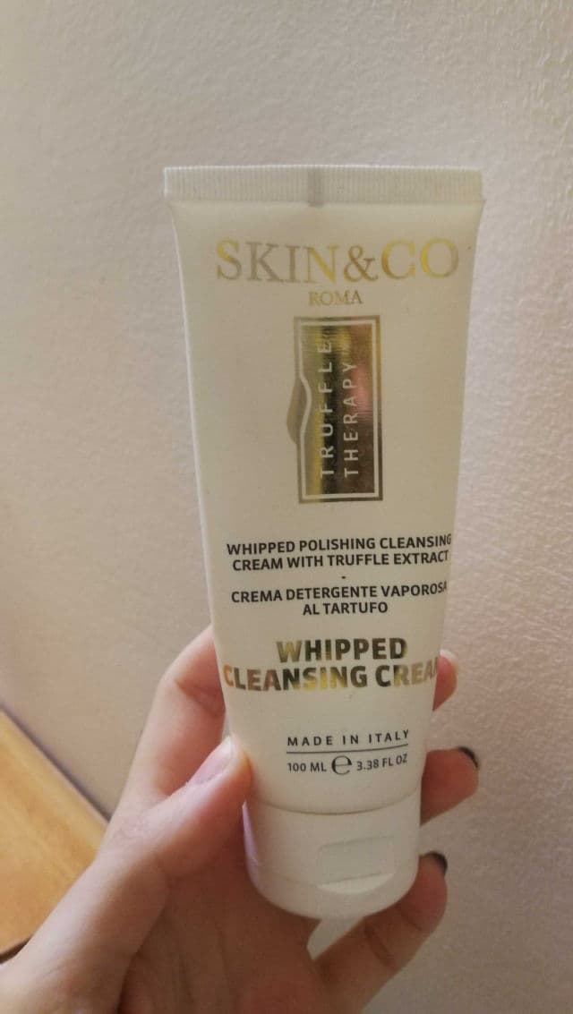 SKIN&CO Truffle Therapy Whipped Cleansing Cream review photo by francescatroiano
