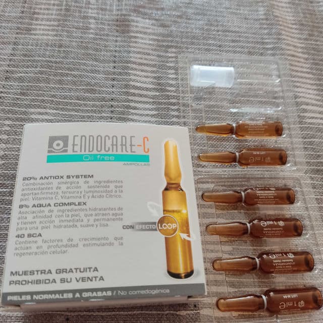 Cantabrialabs Endocare Radiance C Oil-Free Ampoules review photo by nereaw