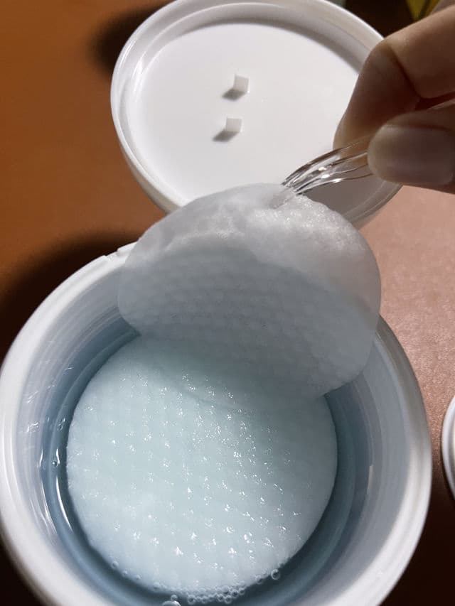 MEDIHEAL Watermide Pore Tightening Essence Pad review photo by nyjoons