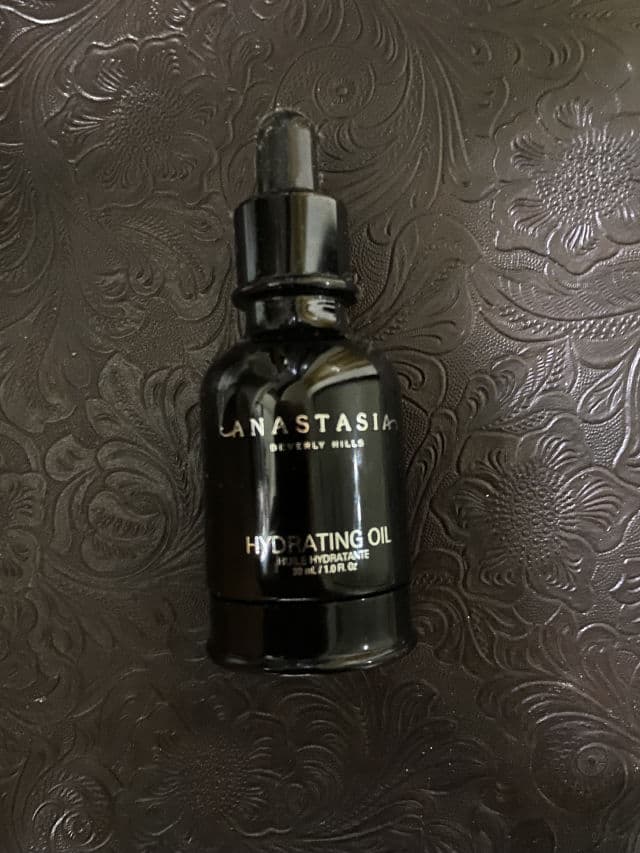 Anastasia Beverly Hills Hydrating Oil review photo by lisal228