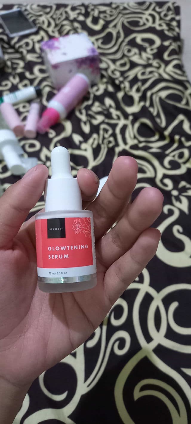 Scarlett Whitening Brightly Ever After Serum review photo by Asahkn