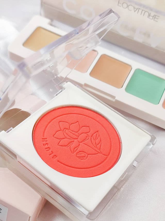 Focallure Perfection Velvet Blush review photo by Armyn