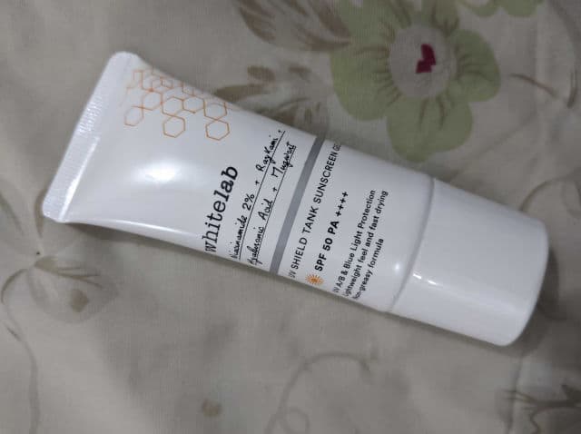 whitelab UV Shield Tank Sunscreen Gel SPF50++ PA++++ review photo by Rezky