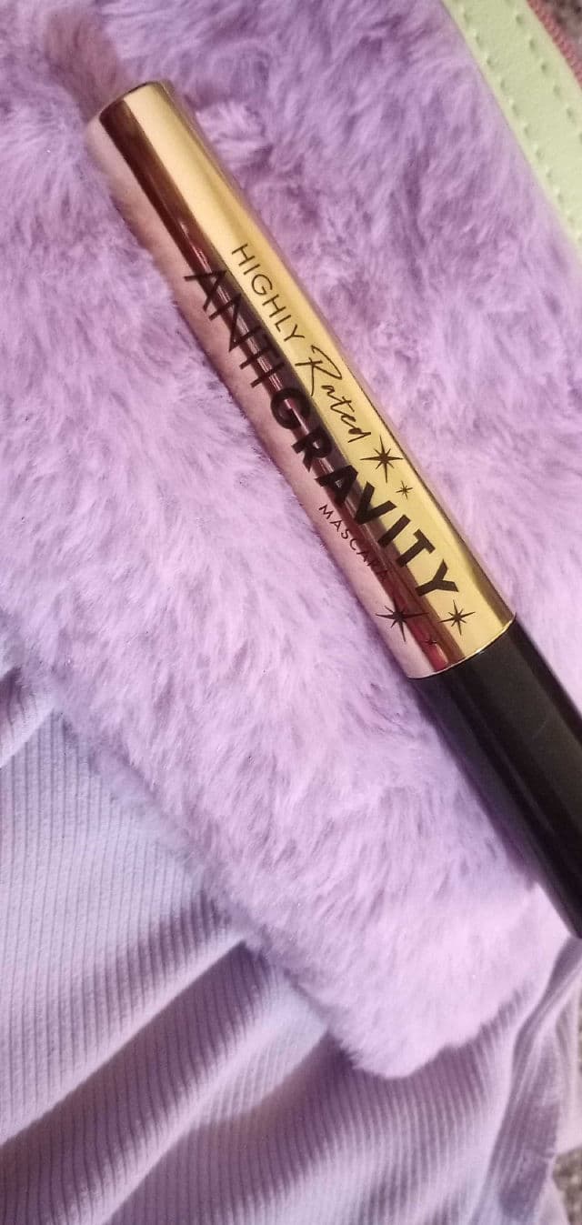Milani Cosmetics Highly Rated Anti-Gravity Mascara review photo by pickymari