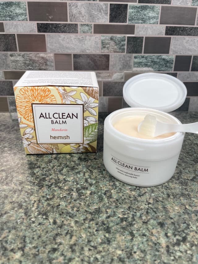 Heimish All Clean Balm Mandarin review photo by PrincessOnABudget