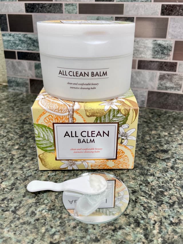 Heimish All Clean Balm Mandarin review photo by PrincessOnABudget